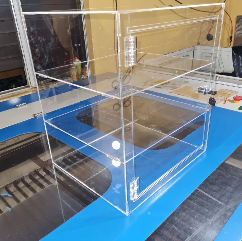 ACRILICOS ROTULOS PODIUM EXHIBIDORES RECONOCIMIENTOS IMPRESION DIGITAL ROTULOS LAPARAS BUZONES MDF PVC GUATEMALA, CHIMALTENANGO, ANTIGUA GUATEMALA