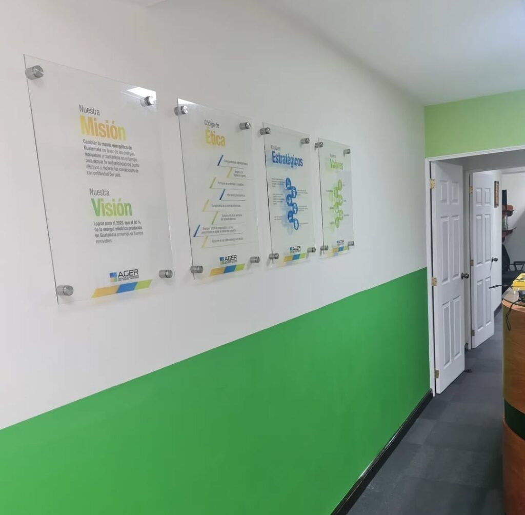 ACRILICOS ROTULOS PODIUM EXHIBIDORES RECONOCIMIENTOS IMPRESION DIGITAL ROTULOS LAPARAS BUZONES MDF PVC GUATEMALA, CHIMALTENANGO, ANTIGUA GUATEMALA letras blcok