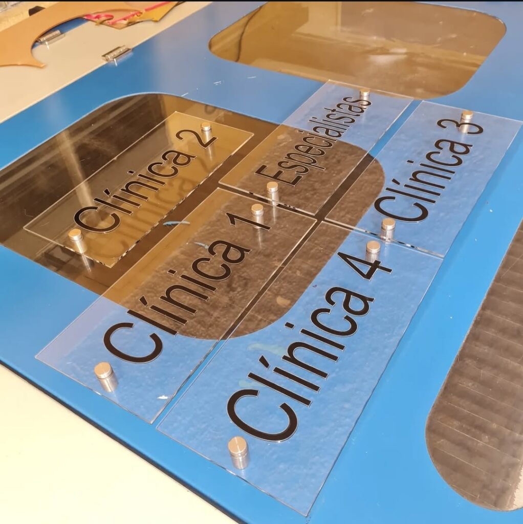 ACRILICOS ROTULOS PODIUM EXHIBIDORES RECONOCIMIENTOS IMPRESION DIGITAL ROTULOS LAPARAS BUZONES MDF PVC GUATEMALA, CHIMALTENANGO, ANTIGUA GUATEMALA letras blcok